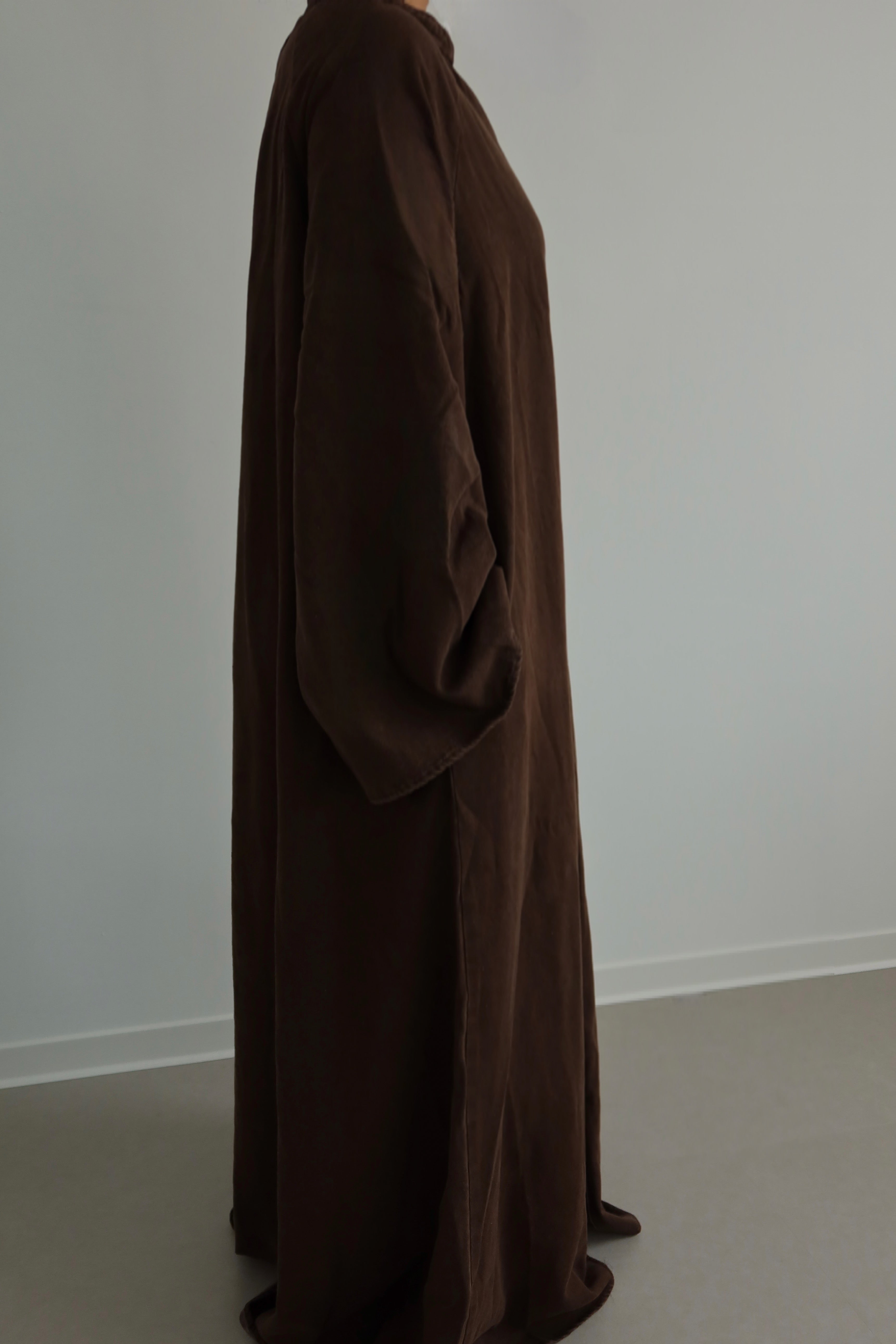 Amra Abaya