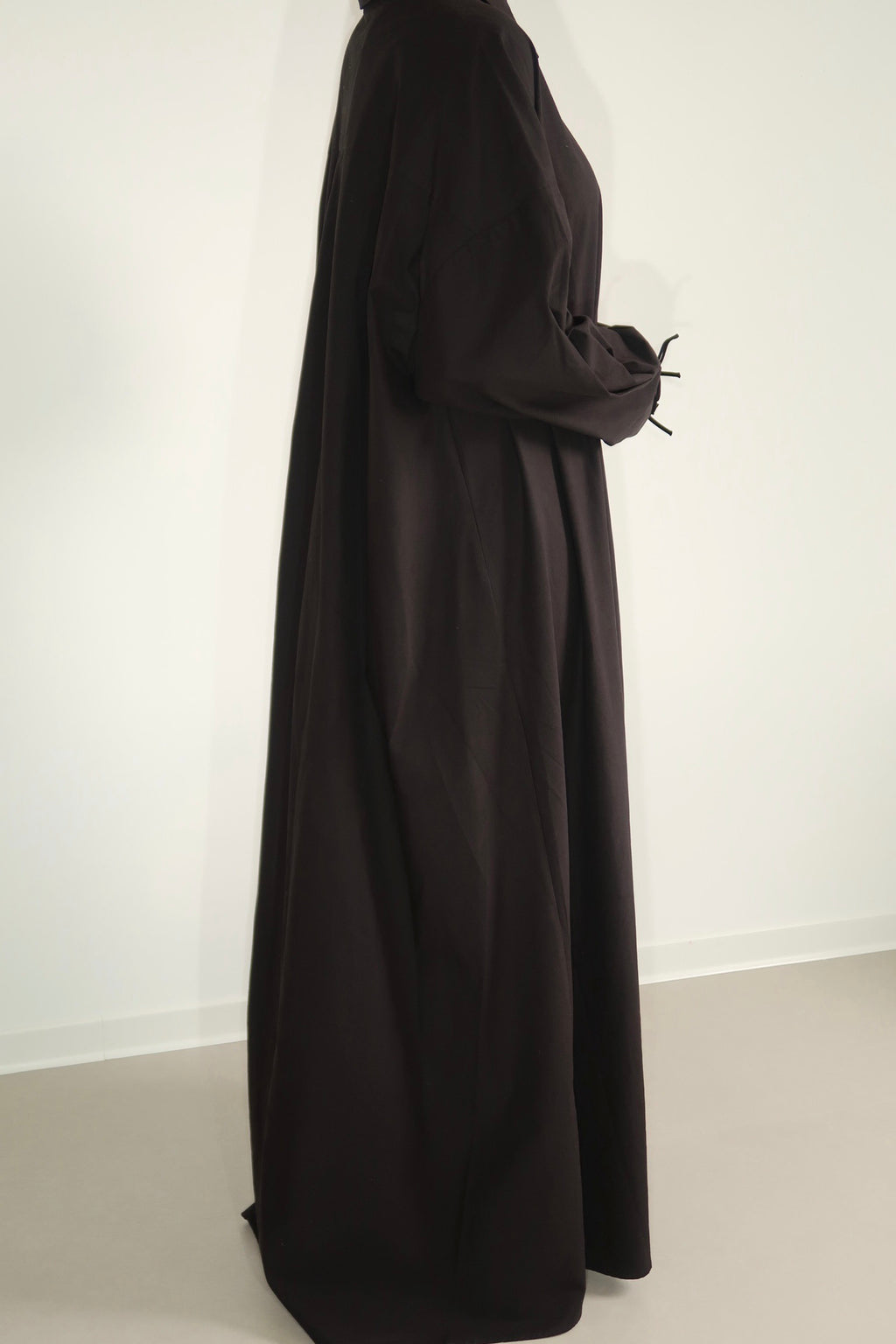 Noura Abaya